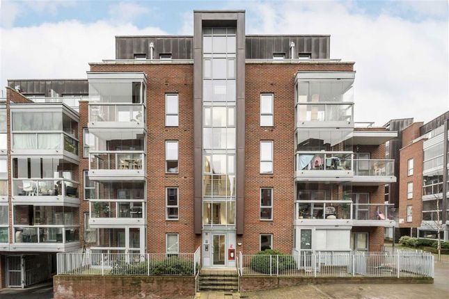 Wilkinson Close, London NW2 1 bed flat for sale