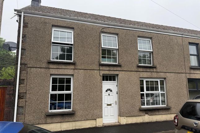 High Street, Ammanford SA18 4 bed semi