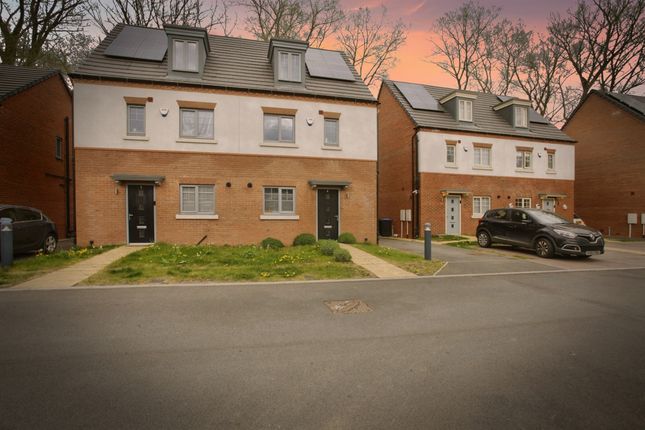 4 bedroom semi-detached house for sale