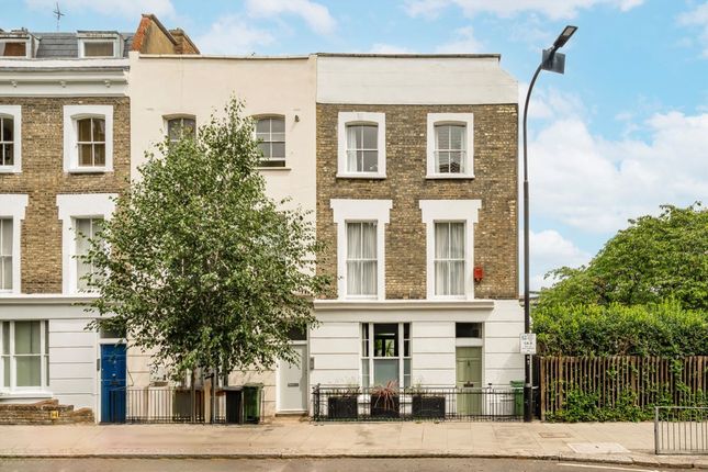 4 bed end terrace house