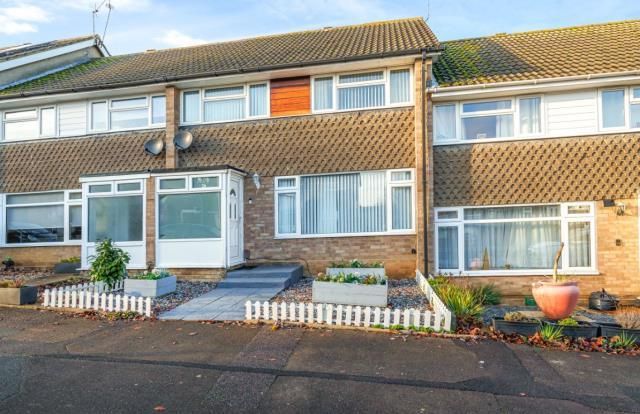 3 bed terraced house