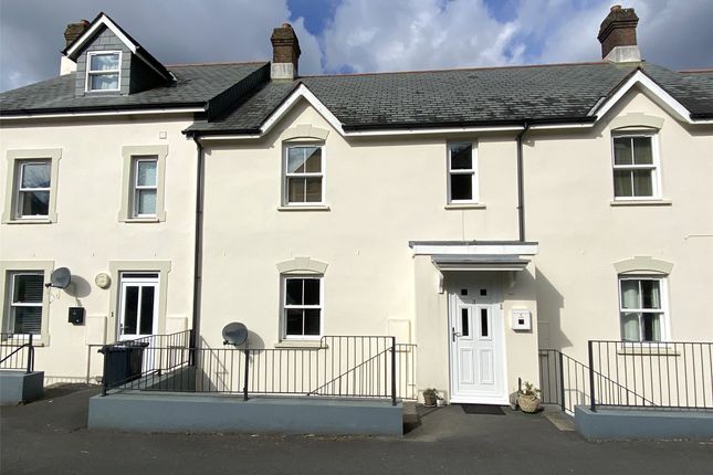 Western Road, Launceston, Cornwall, PL15 2 bed terraced house for sale