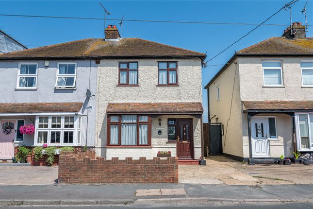 Little Wakering Road, Little... 2 bed semi