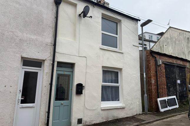 2 bed terraced house