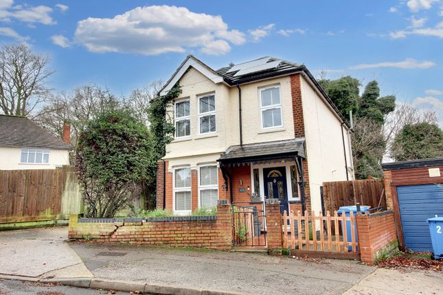 3 bed detached house