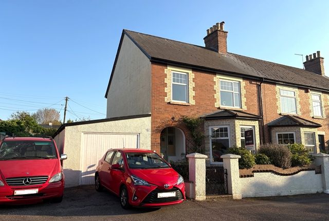 3 bed end terrace house