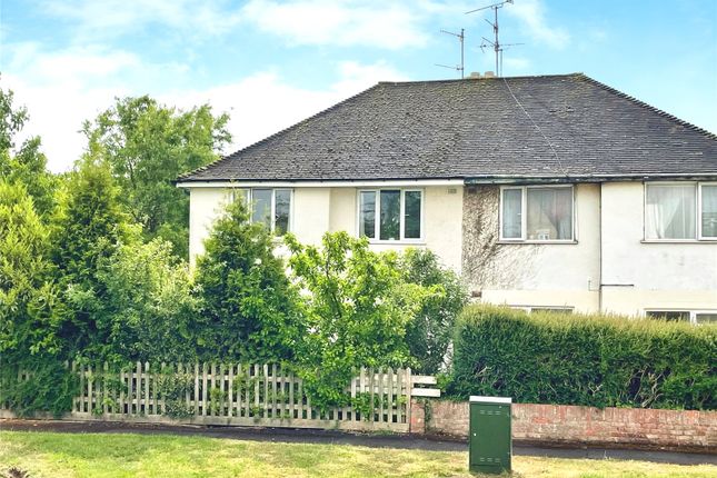 Melmore Gardens, Cirencester... 2 bed apartment for sale