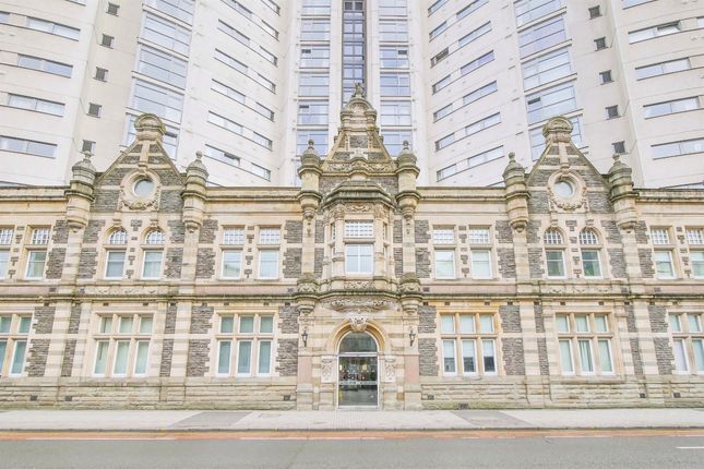 2 bed flat
