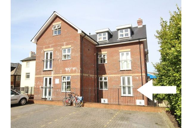 2 bed flat