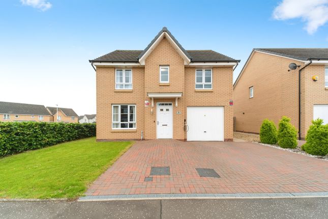 4 bed detached house