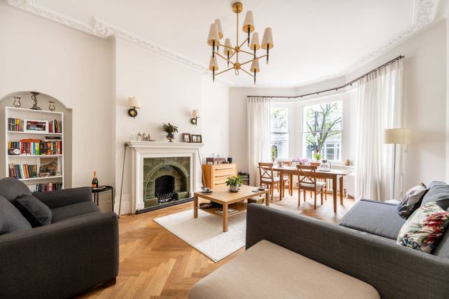 Lansdowne Road, Notting Hill, London... 1 bed flat for sale