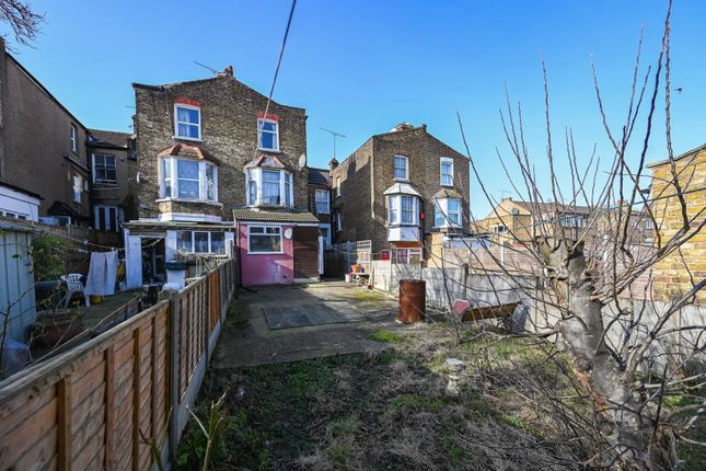 4 bed terraced house