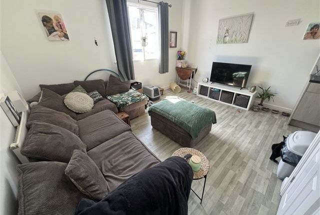 351a Forton Road, Gosport PO12 1 bed flat for sale
