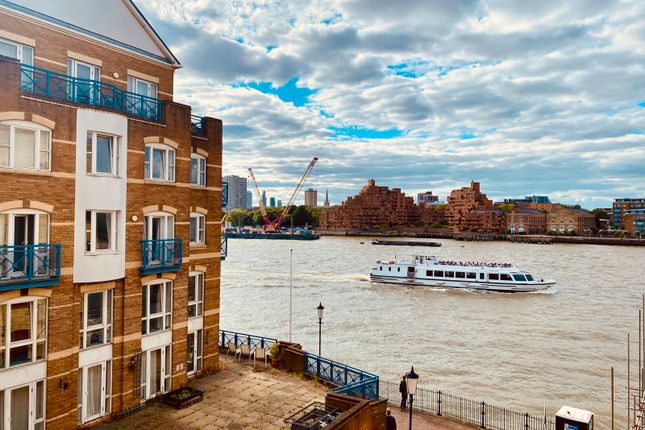 Globe Wharf, 205 Rotherhithe Street... 2 bed flat for sale