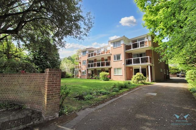 22 Grove Road, Bournemouth 2 bed apartment for sale