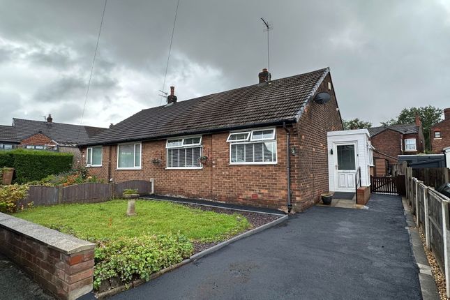 Shelley Grove, Hyde, Greater... 2 bed semi