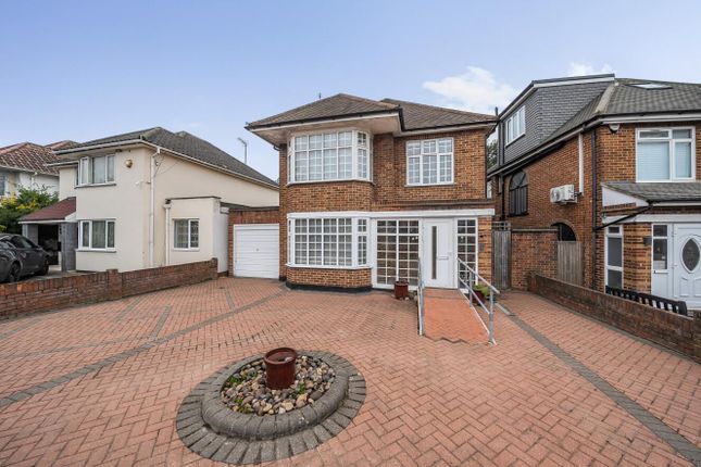 4 bed detached house