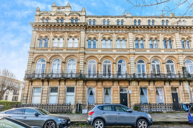 2 bed flat
