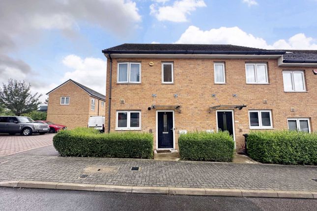 Challney Gardens, Luton LU4 2 bed end of terrace house for sale