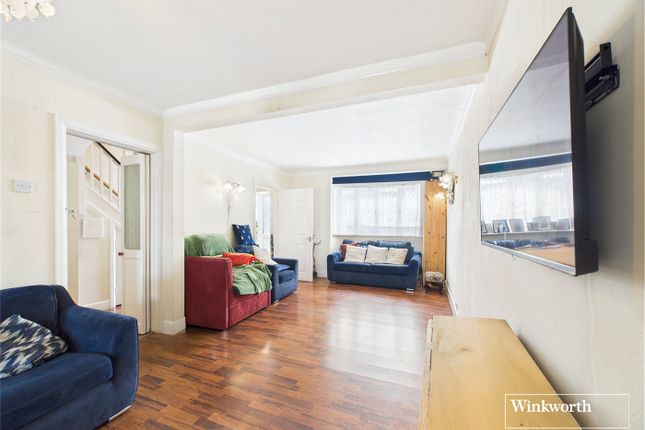 Wood Lane, London NW9 3 bed terraced house for sale
