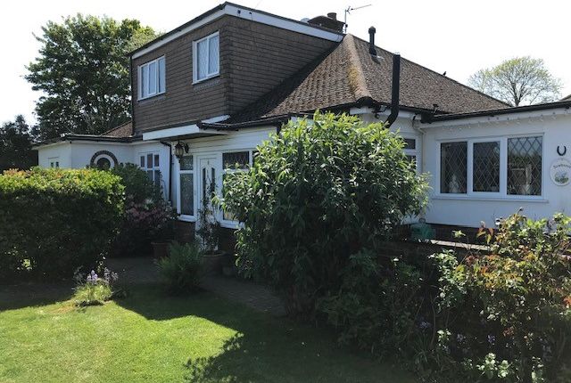 3 bedroom semi-detached bungalow for sale