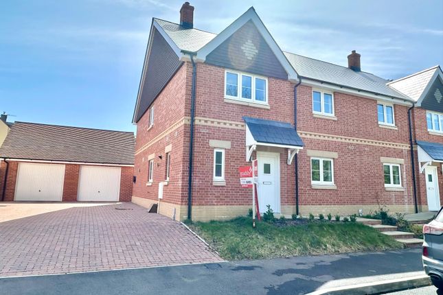 4 bedroom semi-detached house for sale