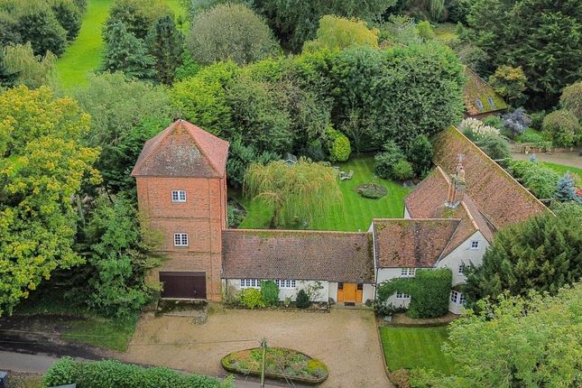 Drivers End, Codicote, Hitchin, SG4 5 bed detached house for sale
