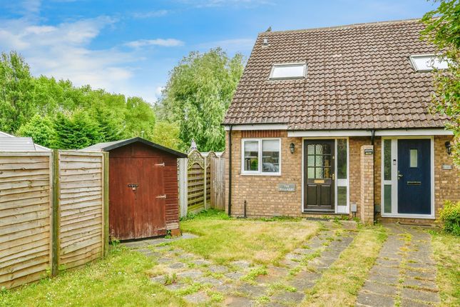 2 bedroom semi-detached house for sale