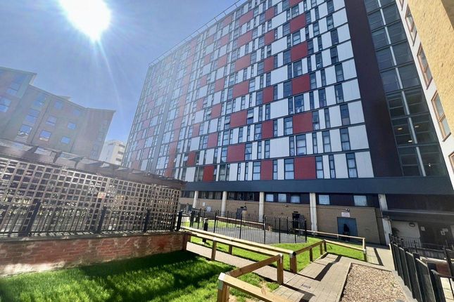 420 London Road, Croydon Studio for sale