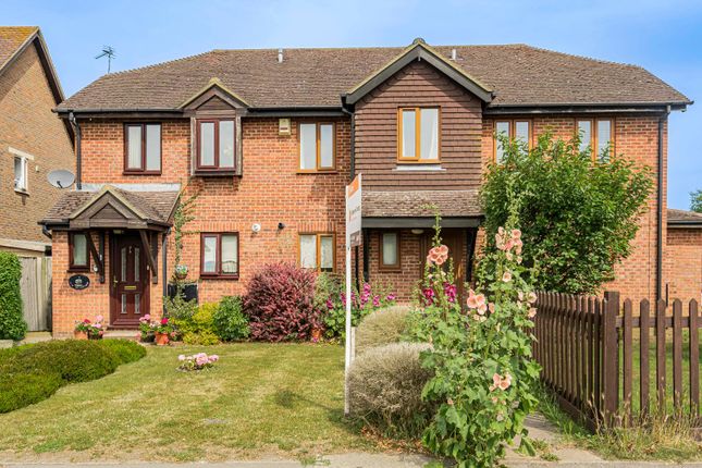 Thame Road, Aylesbury HP17 3 bed terraced house for sale
