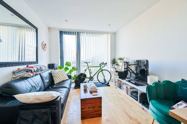 City Walk, London Bridge, London, SE1 1 bed flat for sale