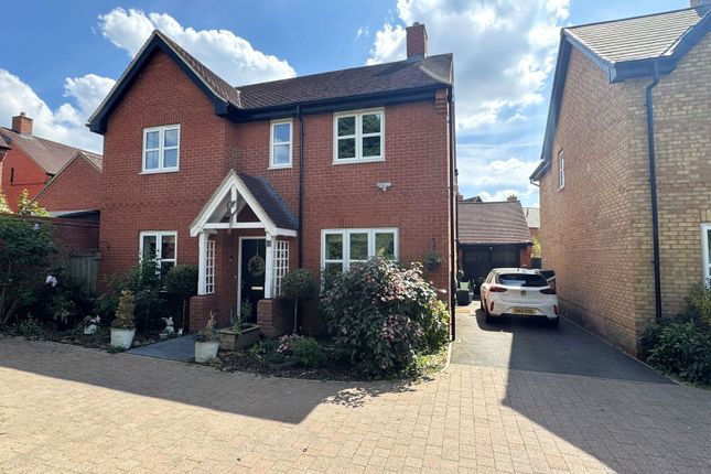 Chandos Croft, Winslow MK18 4 bed detached house for sale