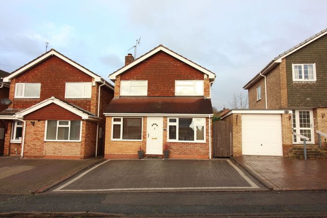 Ulster Drive, Kingswinford DY6 5 bed detached house for sale