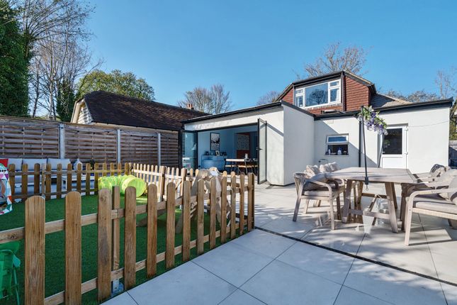 London Road, Farningham, Dartford 3 bed detached house for sale