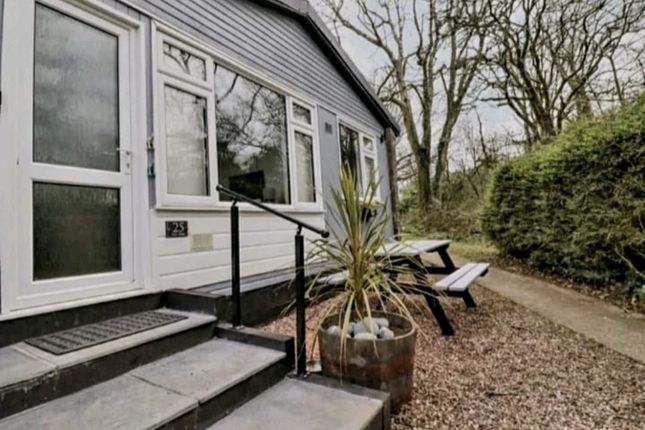 2 bed mobile/park home