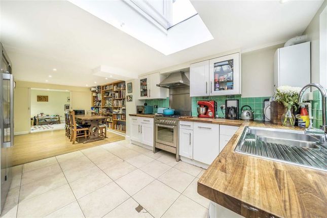 2 bedroom house for sale