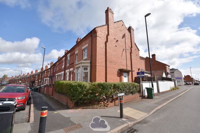 6 bed end terrace house