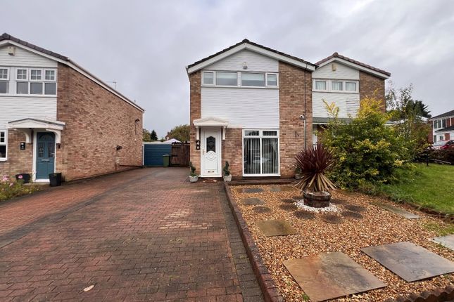 3 bedroom semi-detached house for sale