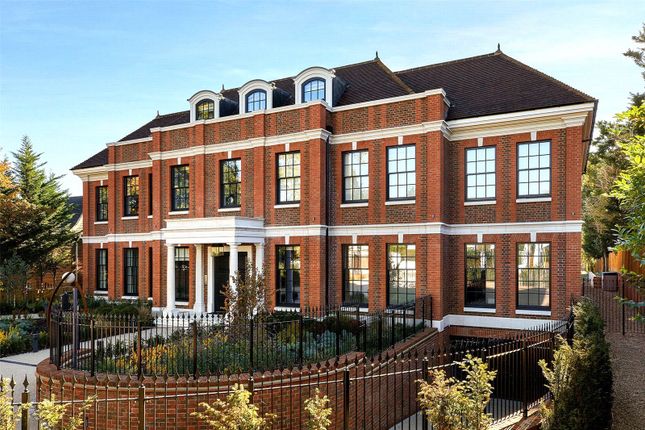 Beech Hill, Hadley Wood, EN4 2 bed apartment for sale