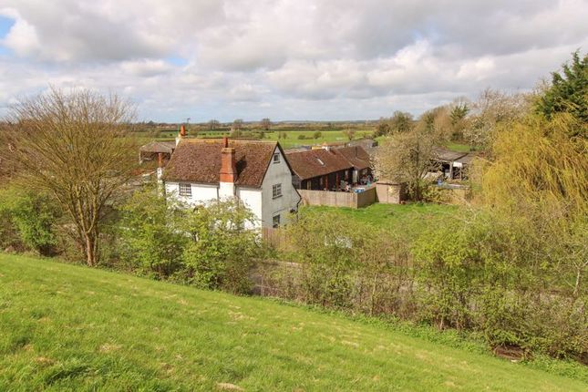 3 bedroom farm house for sale