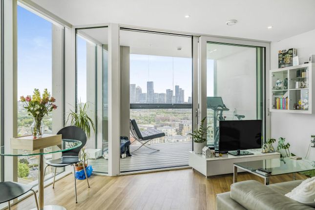 Surrey Quays Road, Surrey Quays... 1 bed flat for sale