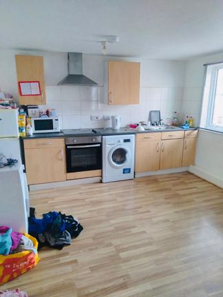 2 bed flat