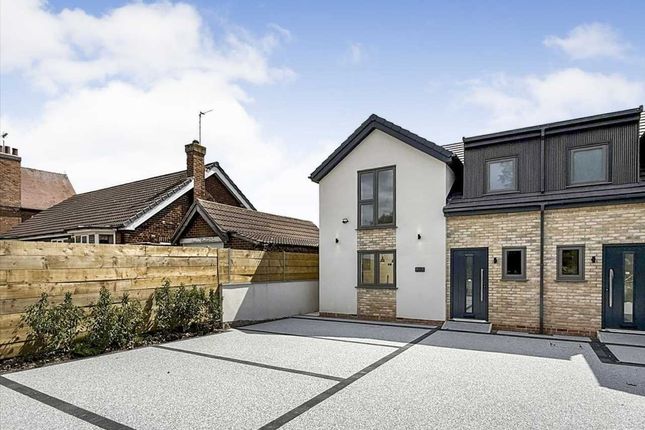 3 bed semi-detached house