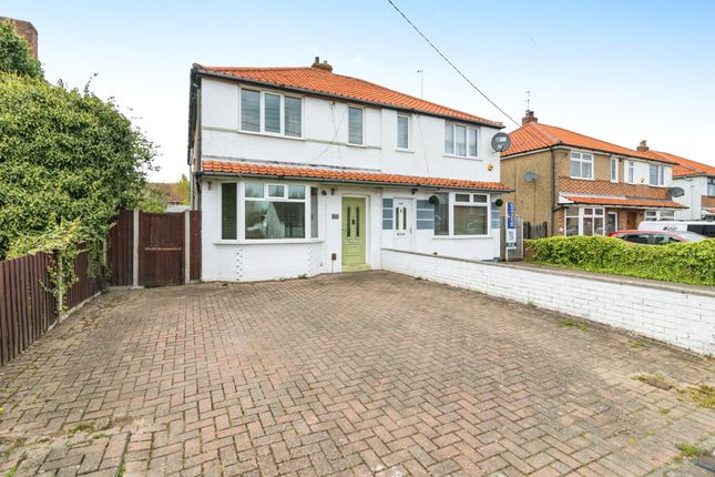 4 bedroom semi-detached house for sale