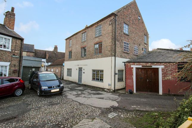Court Terrace, Ripon 1 bed flat for sale
