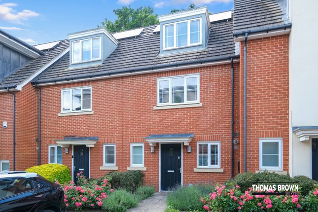 3 bed terraced house