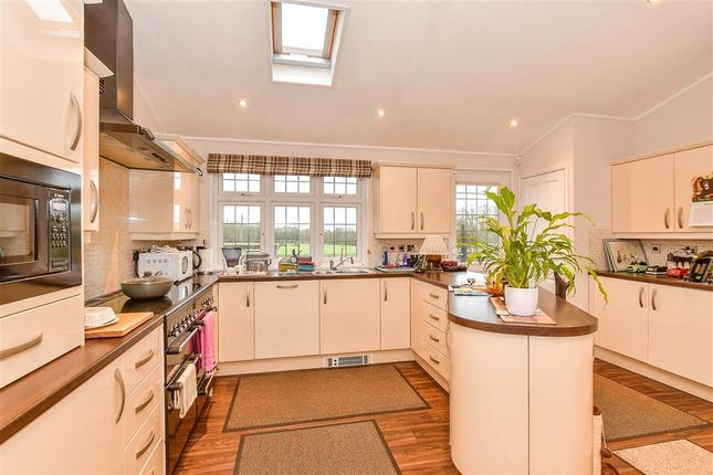 Woodlands Park, Biddenden, Ashford, Kent 2 bed park home for sale