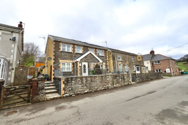 2 bedroom semi-detached house for sale