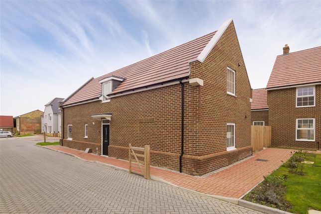 ), Monkton Road, Minster 4 bed detached house for sale