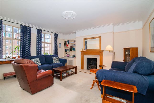 Richmond Hill Court, Richmond, TW10 2 bed apartment for sale